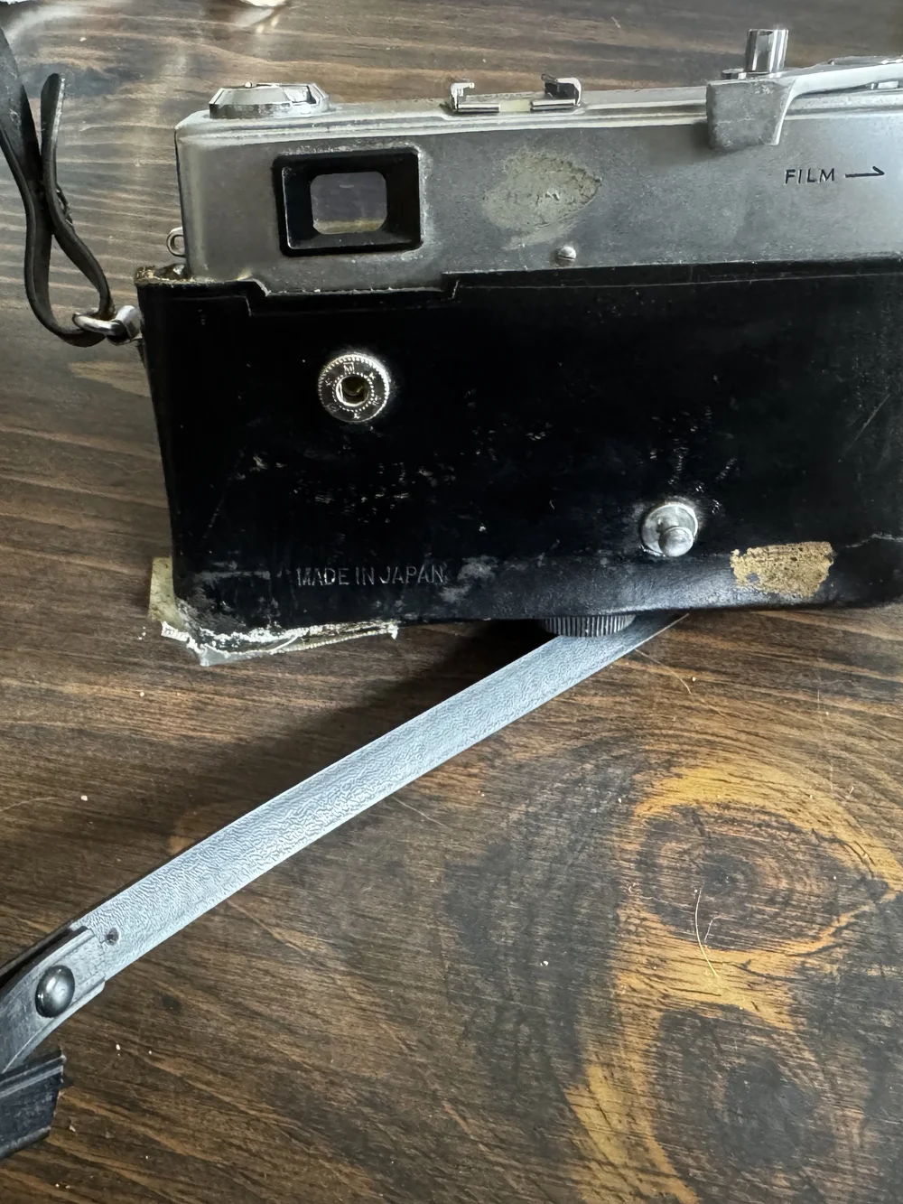 7s Vintage Rangefinder Camera - Silver and Black